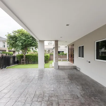 Laddarom Wongwaen-Ramintra Home-2
