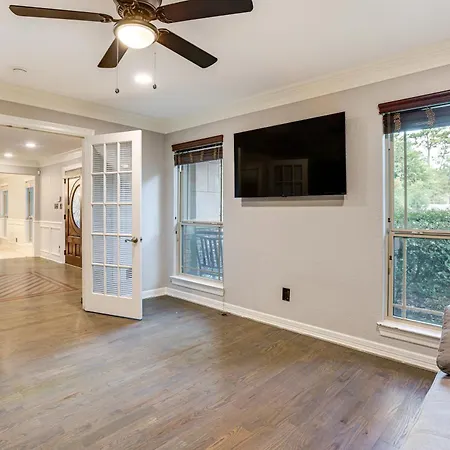 Heated Pool, Hot Tub, Game Room: Houston Group Gem-3