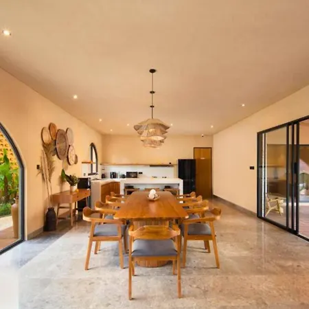 Neona Spacious 4 Bedroom Private Pool Villa-2