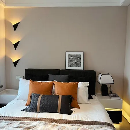 Aryas Hub Oversized Luxury Designer Decoration 4 Bedrooms Near The Guanyin Bridge-2