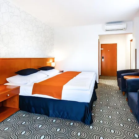 Parkhotel Plzen Congress Center-2