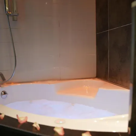 Secret De Paris - Hotel & Spa (Adults Only)-2