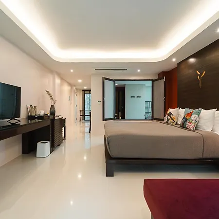 The Bihai Hua Hin-2