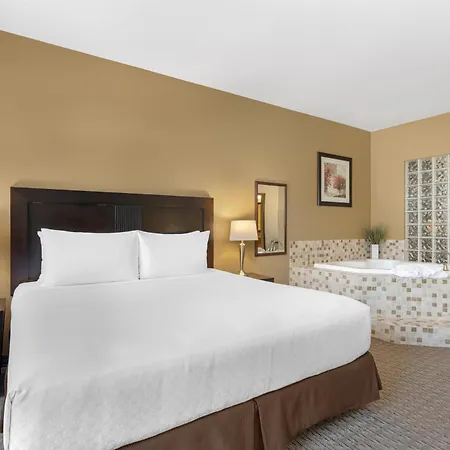 Best Western Plus Baker Street Inn&Convention Center-2
