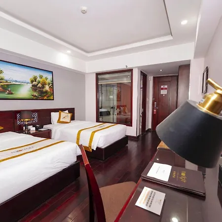Moonlight Hotel Hue-3