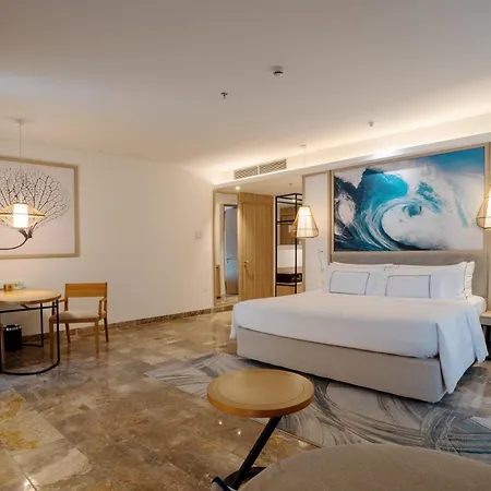 Melia Danang Beach Resort-2
