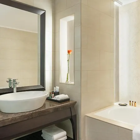 Sheraton Sharjah Beach Resort And Spa-2