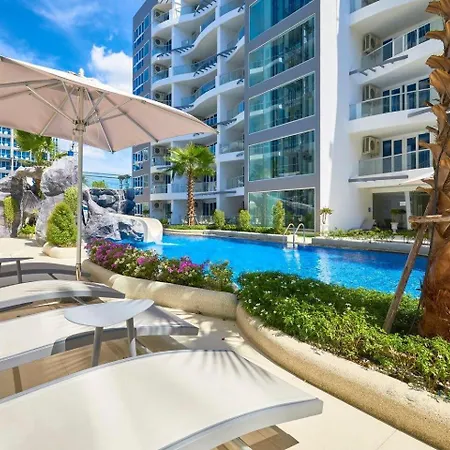 Grand Avenue Suites X Monthstayz Thailand-2