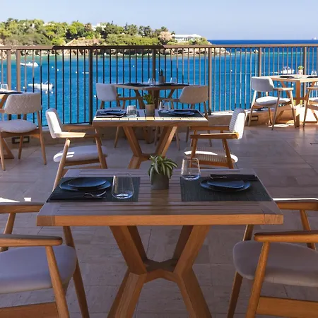 Castello Infinity Suites - Adults Only-2