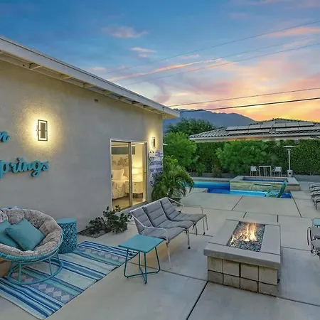 Deja Blue - Alice Lodging-3