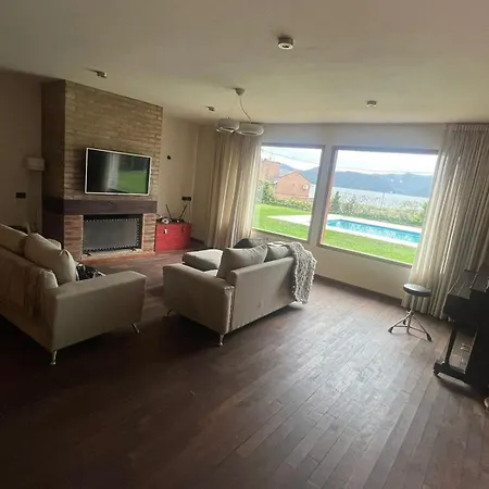 Casa Villa Lago Azul Carlos Paz-3