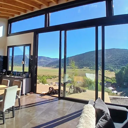 Exclusiva Casa Con Piscina En Barrio Privado De San Martin De Los Andes-2