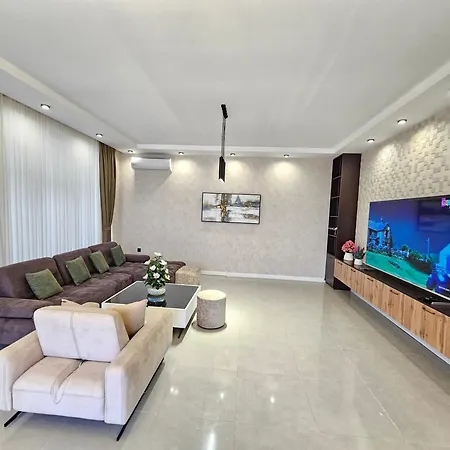 Villa Wolverine-2