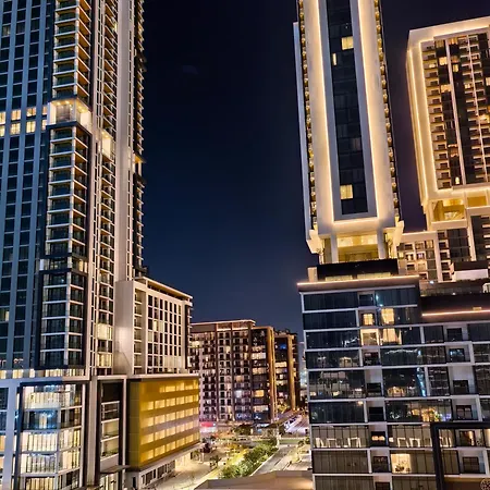 10 Min To Burj Khalifa 1Br In Hotel-Style Building Luxury Stay-3
