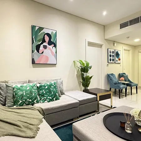 Damac - Bays Edge 1Br - Burj Khalifa Views & Pool-2