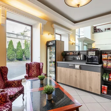 Rixwell Viru Square Hotel-3
