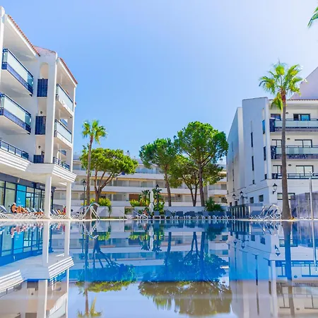 Pins Platja Apartments-3