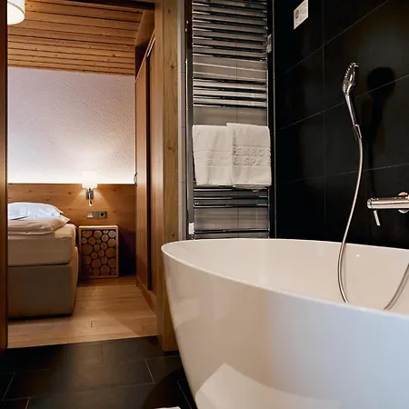 Aktiv & Spa Hotel Alpenrose-3