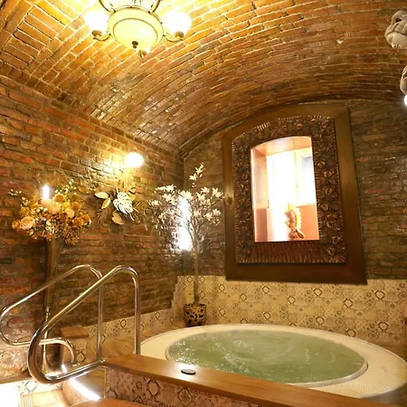Spa Hotel Liliova Prague Old Town-3