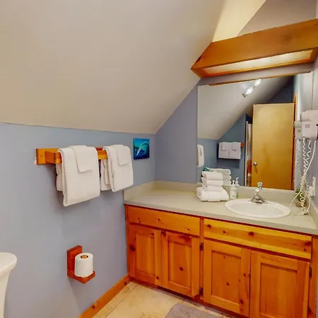 Circle 4 Ranch 25 | Discover Sunriver-3