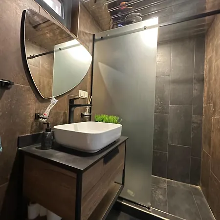 A.Frame-House-3