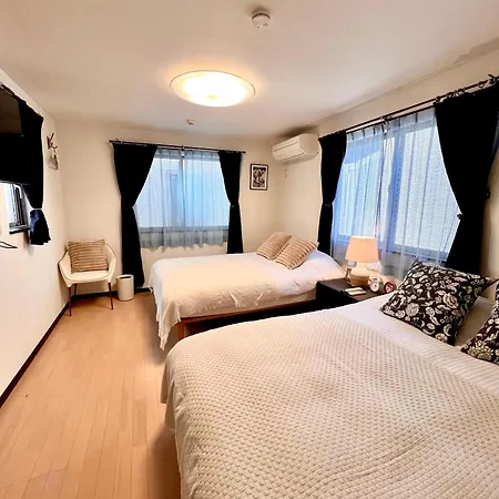 Dragon Villa Spacious 3 Story Home 10 Min To Jr Yamanote Line Easy Access To Shinjuku Shibuya Ueno-2