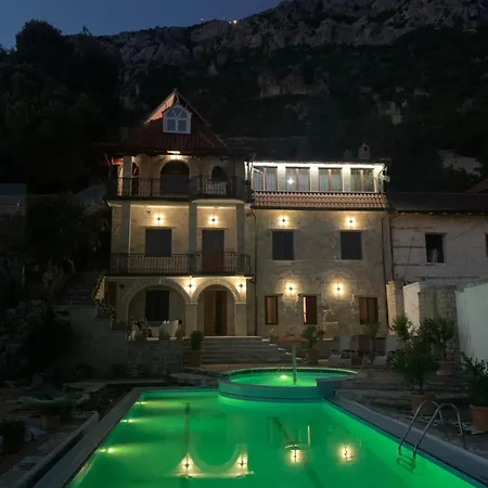 Villa Celaj “The Castle”-2