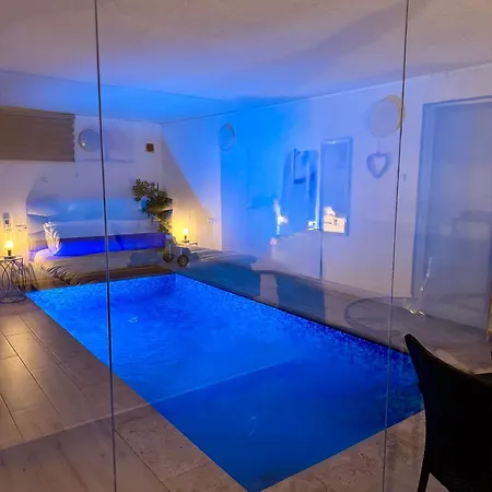 לקשורי סוויט - Luxury Suite-3