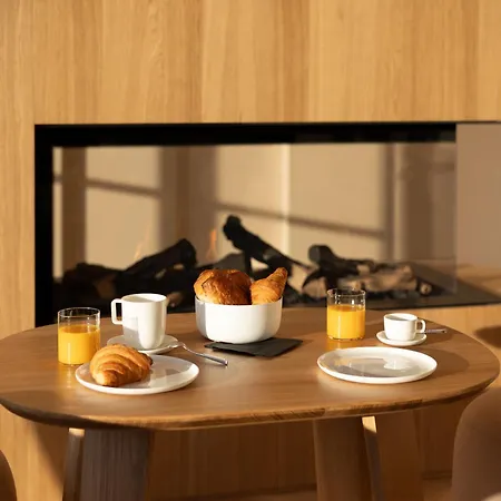Boutique-Hotel Le N3 Par Champagne Thienot-3