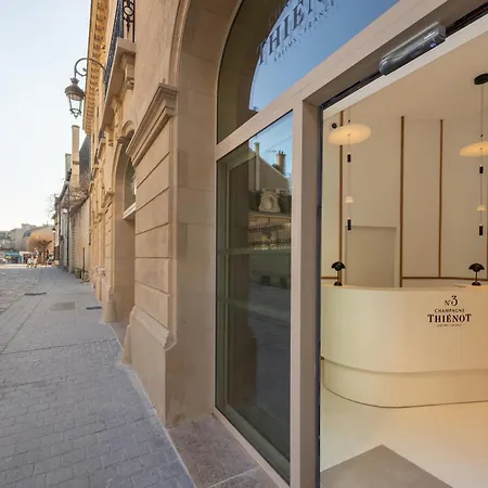 Boutique-Hotel Le N3 Par Champagne Thienot-2