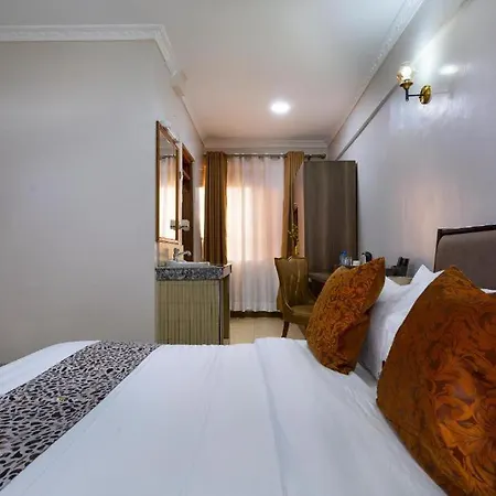 Nokras Silveroak Hotel, Embu-2