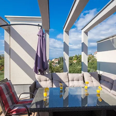 Holiday Home Olive Nika Mit Privatem Pool By Interhome-3