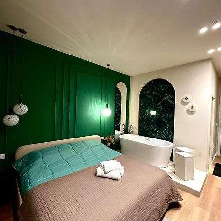 Emerald Studio Apartment Tirana-3