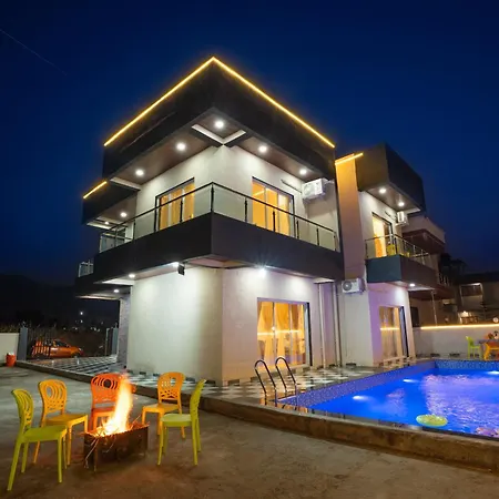 Luxury 4Bhk Matoshree Private Pool Villa Lonavala-3
