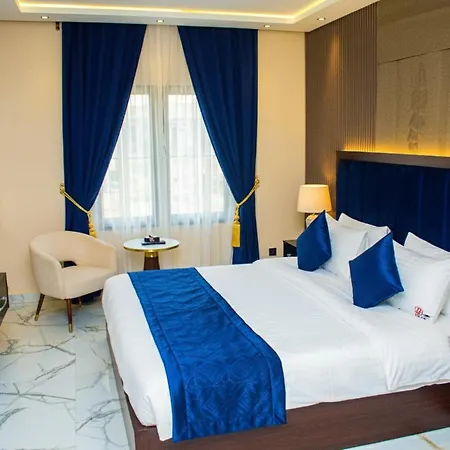 Blue Pair Signature Hotel And Suites-3