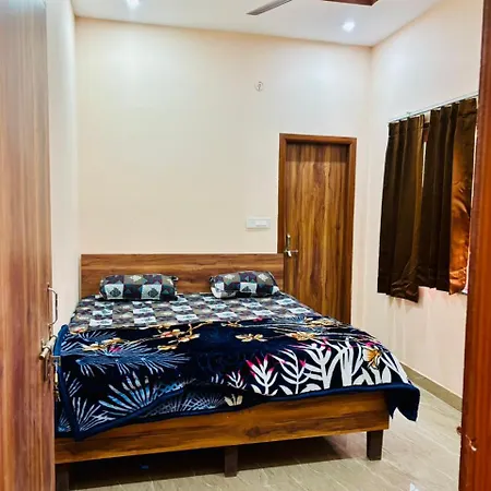 Shri Kishori Dham Vrindavn-2