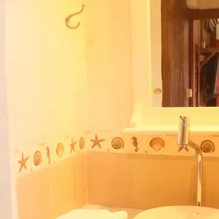 Pousada Regina Guest House - Chale 1-3