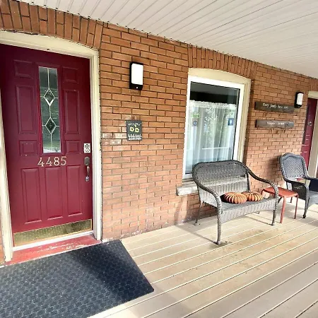 Two Bedrooms Unit With Jacuzzi-2