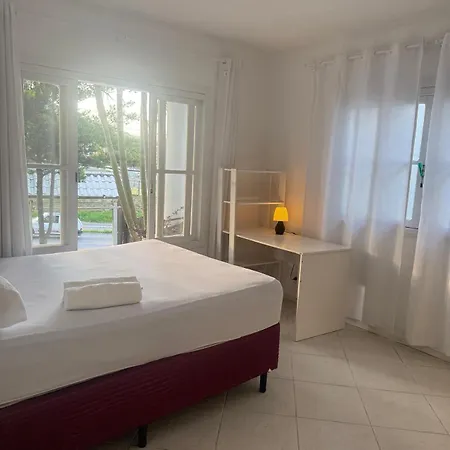 Quartos Com Acesso A Piscina-2