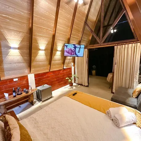 Glamping Para Parejas Con Jacuzzi En Puyo-3