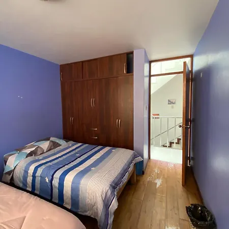 Casa Acogedora De Estilo Clasico-2