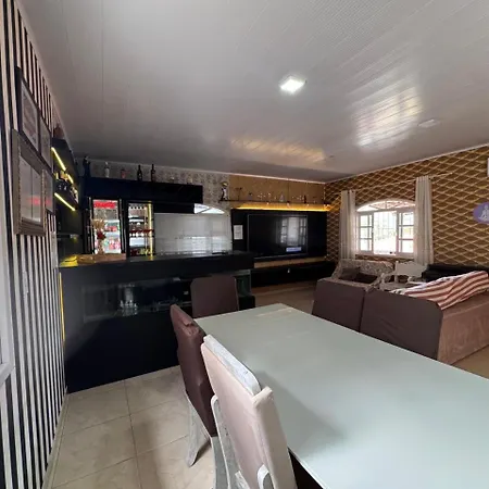 Casa Com Piscina-2