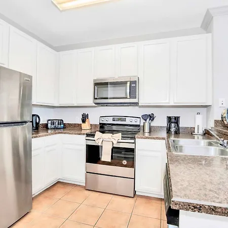 Modern 3Br Resort Condo With Pool Near Disney-2