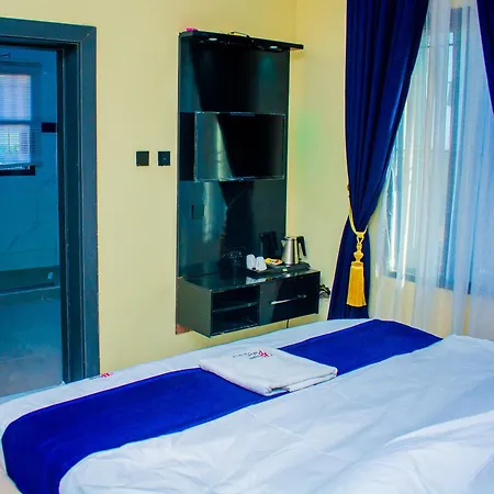 Blue Pair Signature Hotel And Suites-2