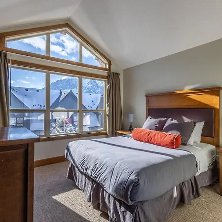 Stunning Central Canmore Condo-2