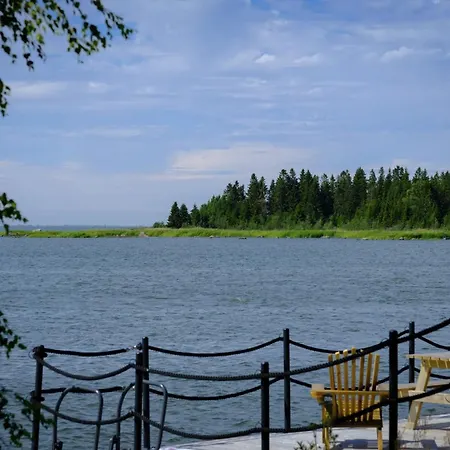 Bergoe Havsudden - Cottage "Richard" With Seaview & Sauna-3