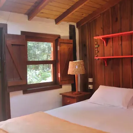 Pousada Regina Guest House - Chale 1-2