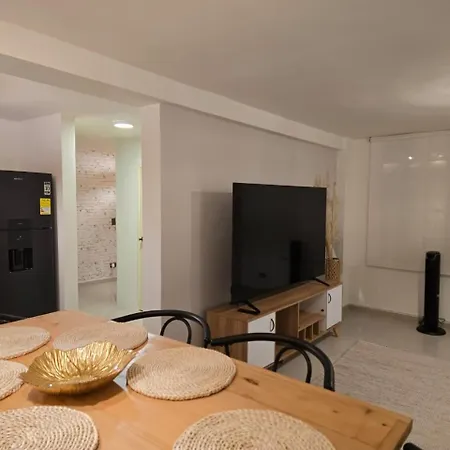 Molcabana Casa Con Jacuzzi Privado Y Diseno De Interiores Profesional, Ubicada En El Norte De Armenia, Es La Casa Top De Molca Travel-3