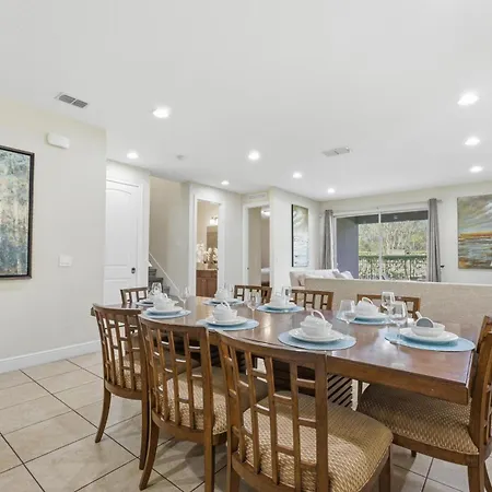 Spacious Luxury Home, 8Br, Pool & Spa-3
