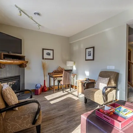 Stunning Central Canmore Condo-3